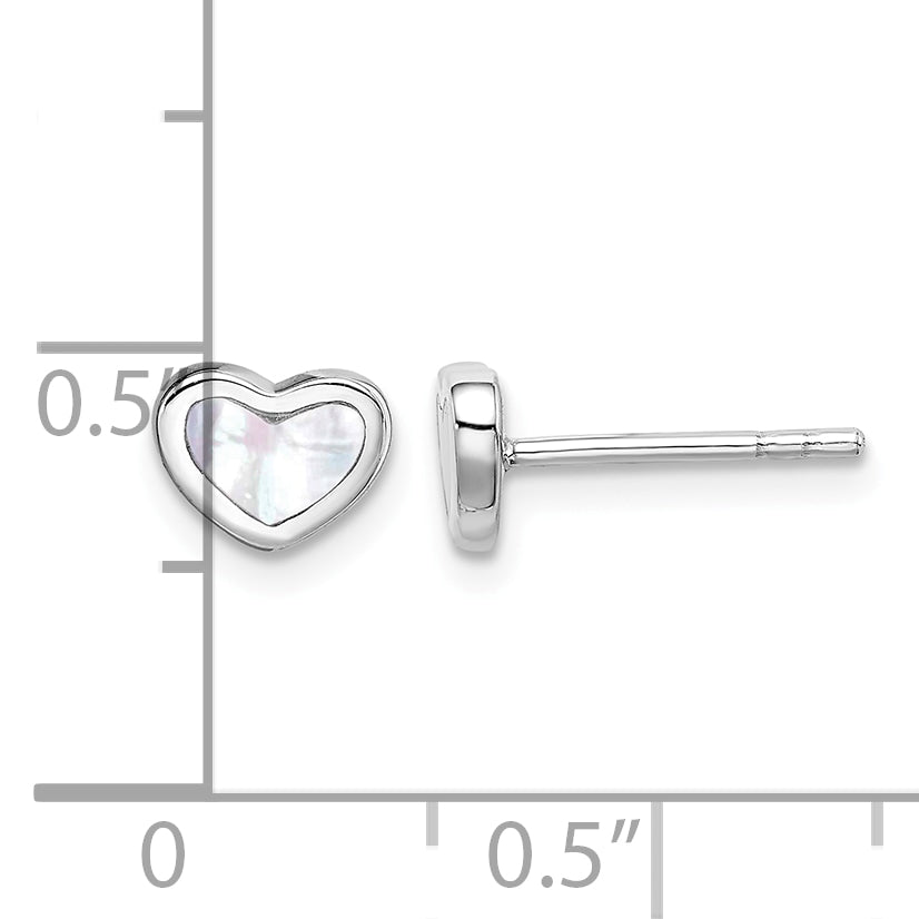 Children’s mother-of-pearl heart earrings measurement guide
