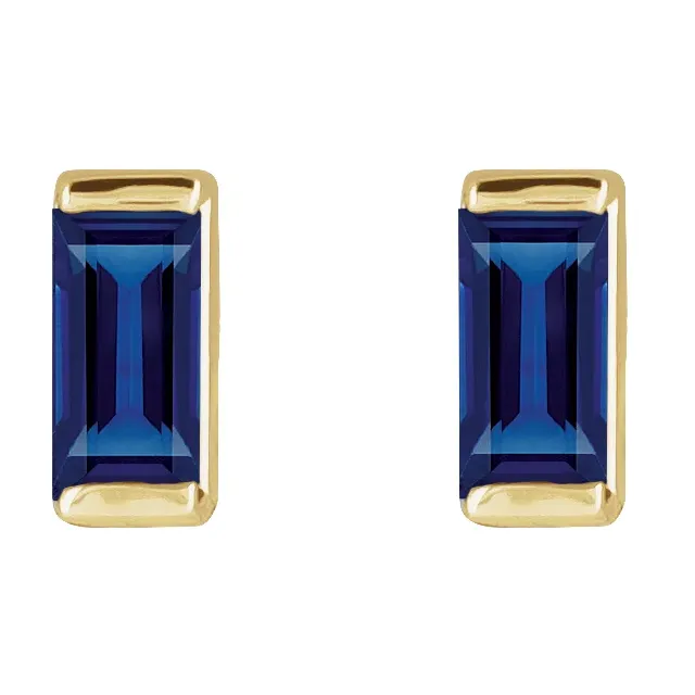 Lab-grown blue sapphire baguette stud earrings in 14K yellow gold, front view